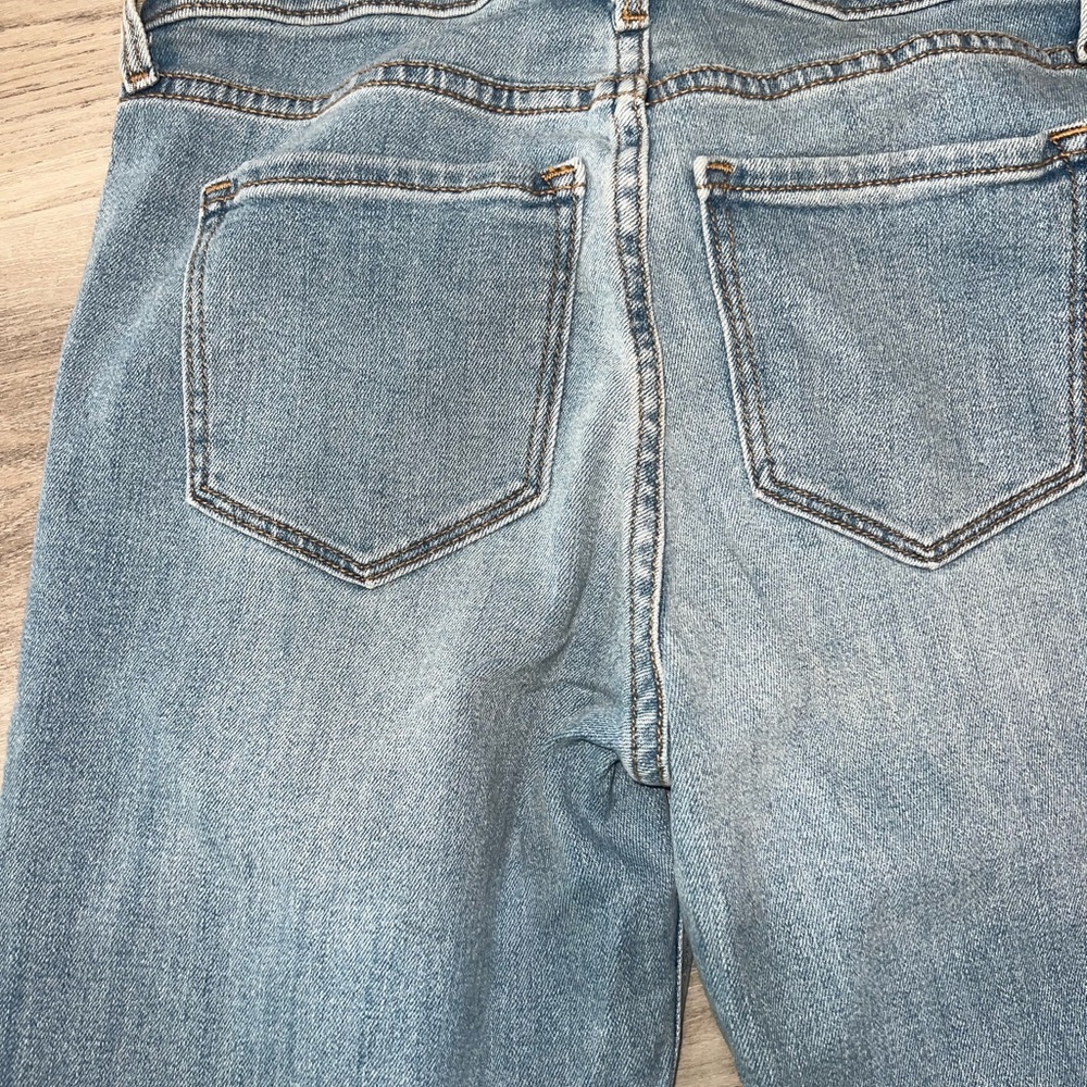 Old Navy Blue Straight Leg Jeans Classic Style - Picture 5 of 5